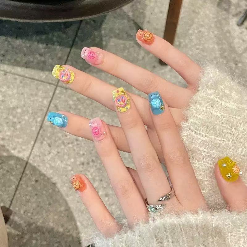 100 mini-breloques en résine c - Crafting Resin avis et prix